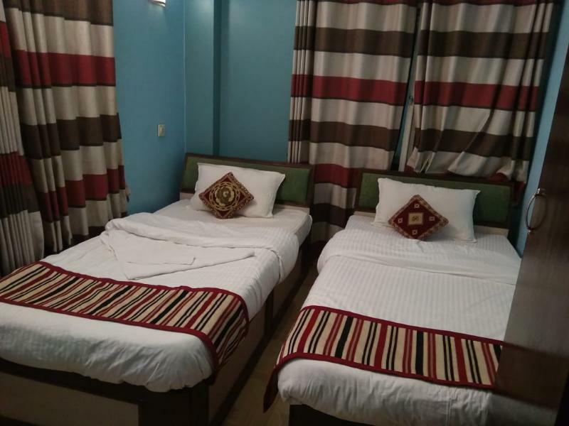Oyo 145 Sirahali Khusbu Hotel &Lodge Katmandu Eksteriør billede